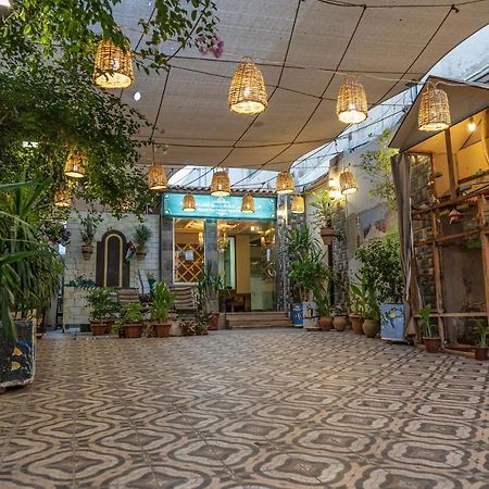 Al Riyati Hotel Apartments Акаба Экстерьер фото