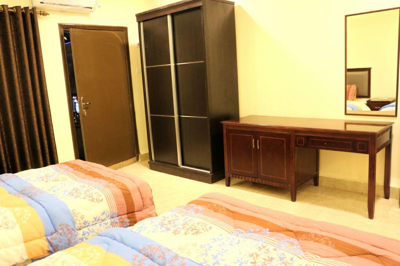 Al Riyati Hotel Apartments Акаба Экстерьер фото