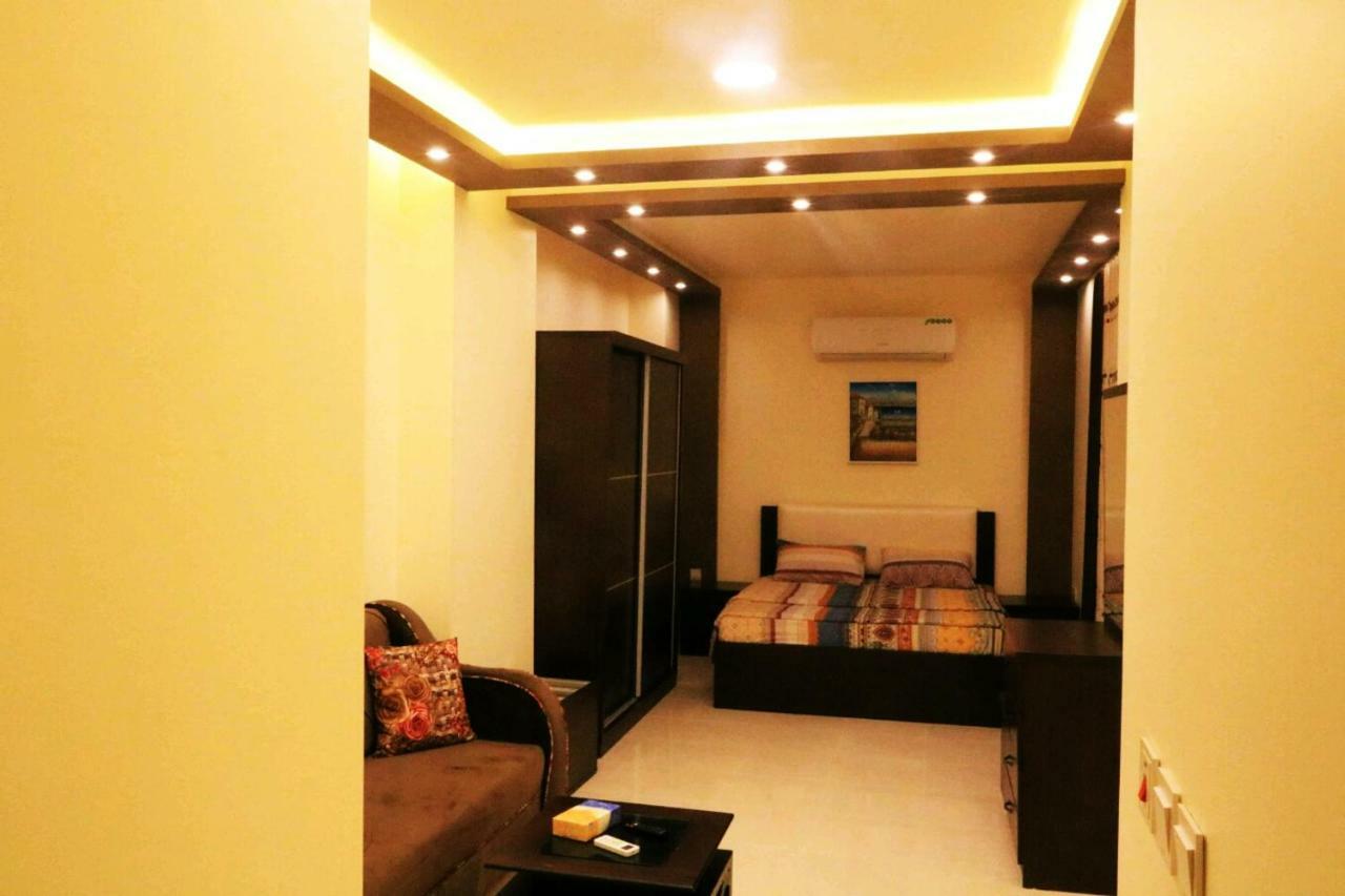 Al Riyati Hotel Apartments Акаба Экстерьер фото